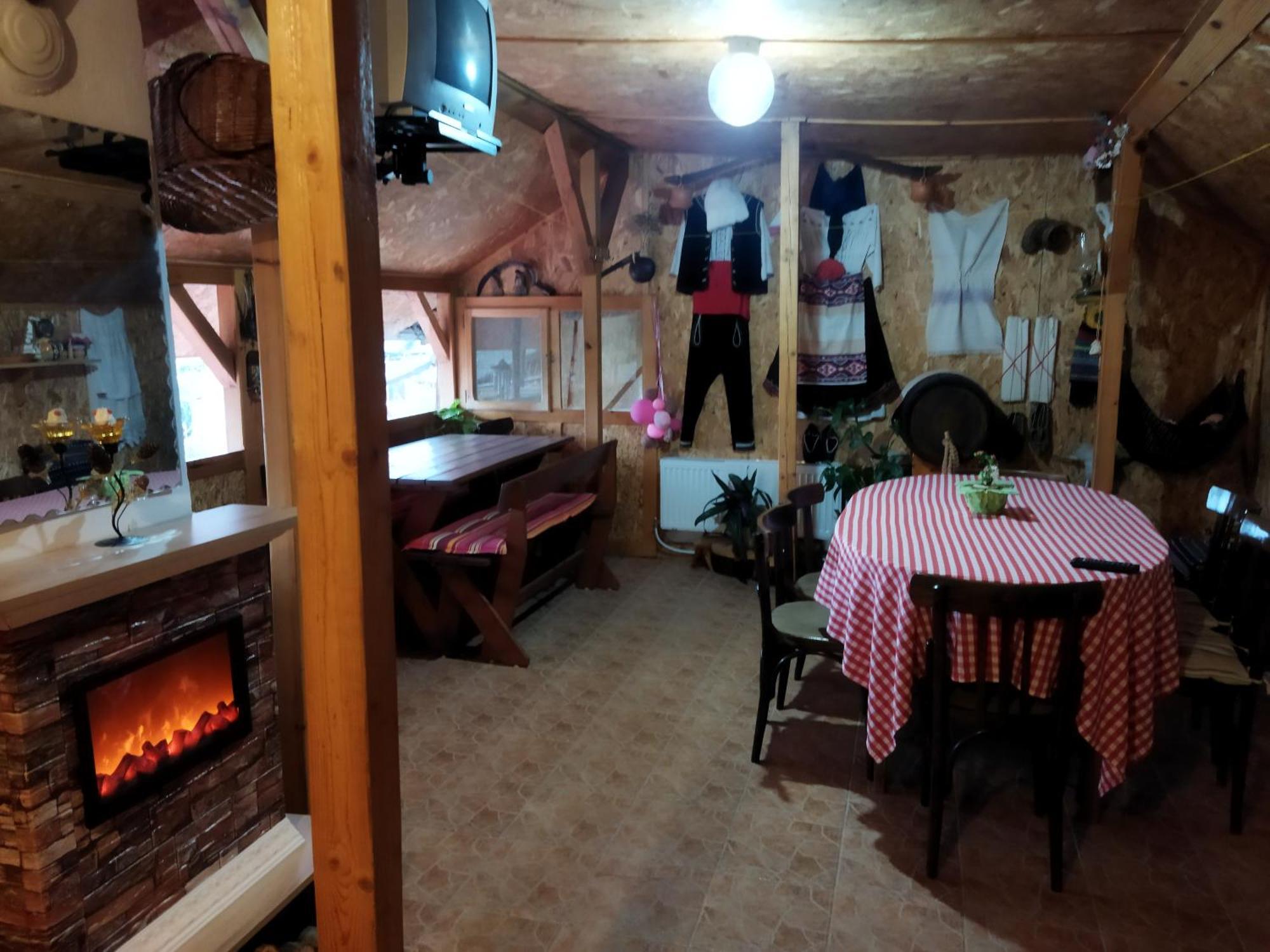 מלון Cherven  Къща Под Наем Petrova מראה חיצוני תמונה